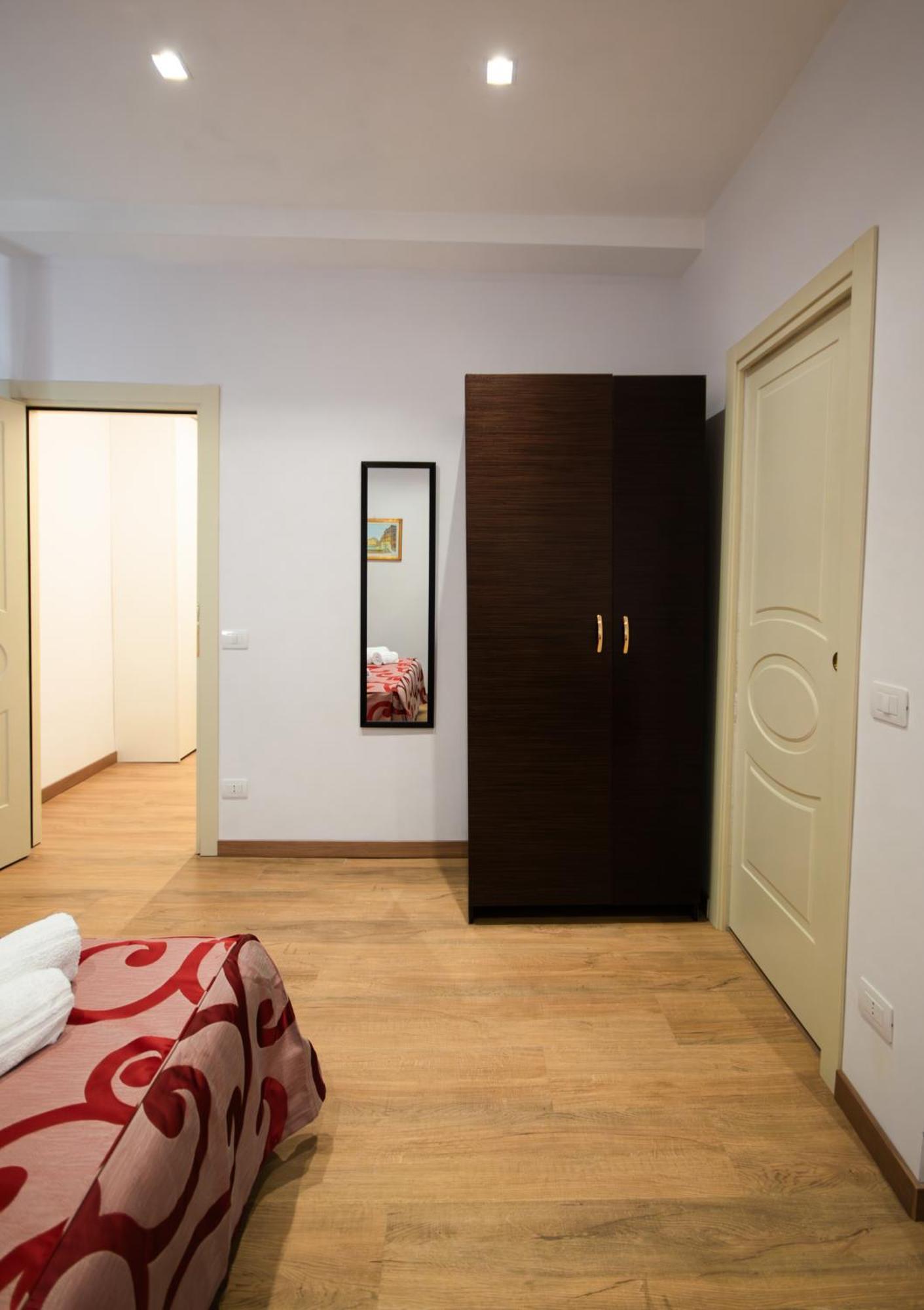 Mbs Marconi Bridge Suites Guest House Рим Екстер'єр фото